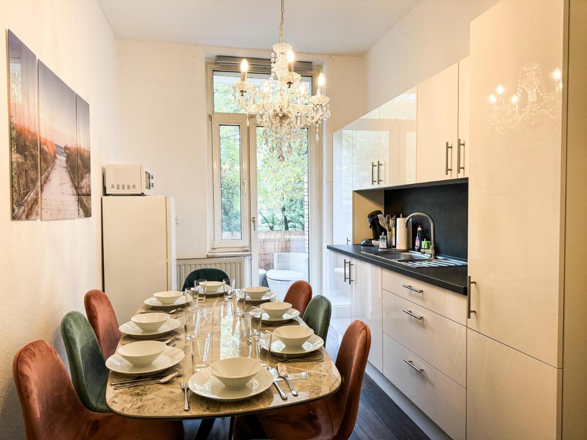 Apartment Citynah, Balkon, Grosse Kueche Und Garten *