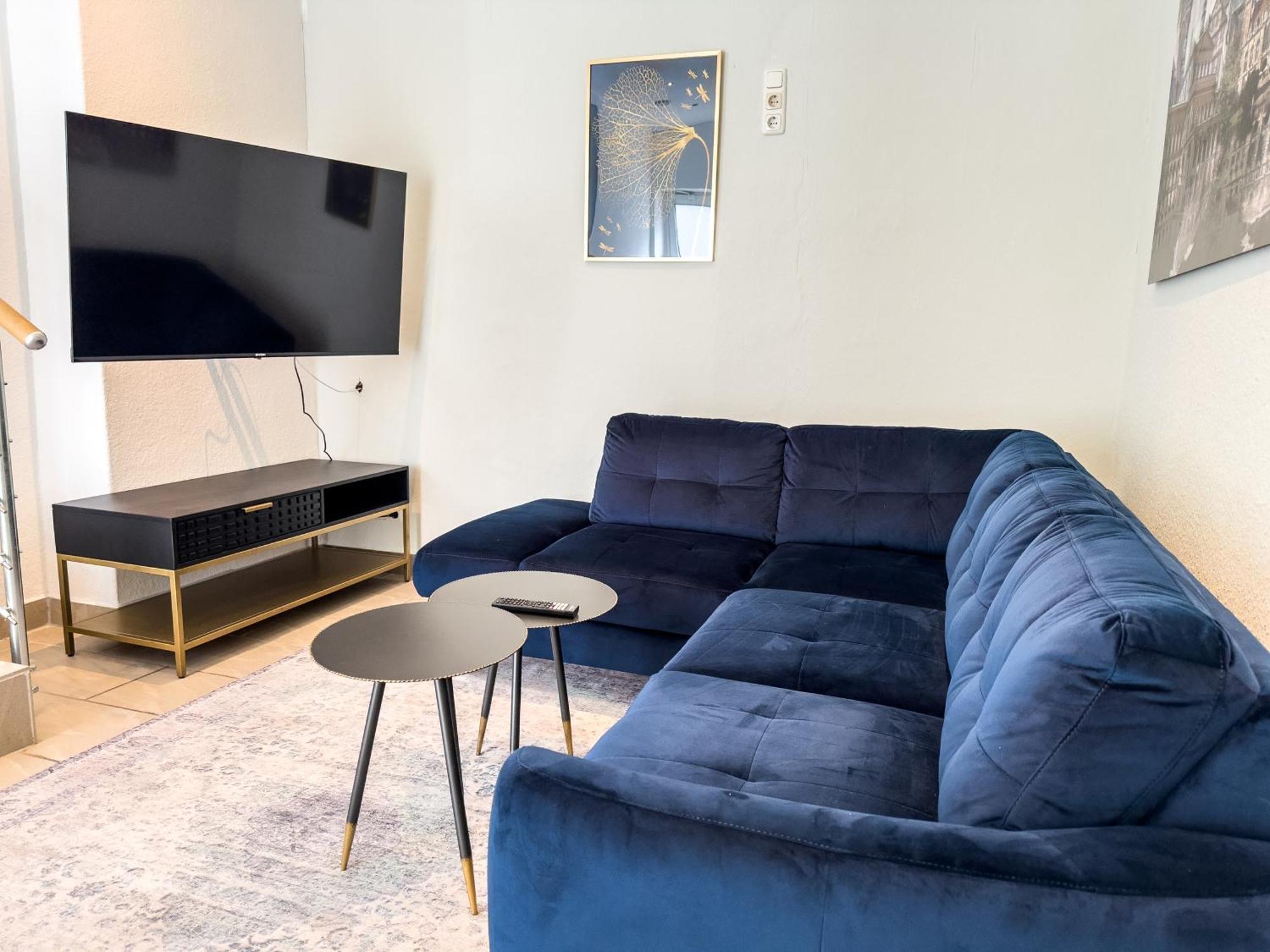 Citynah, Balkon, Grosse Kueche Und Garten Apartment Hannover