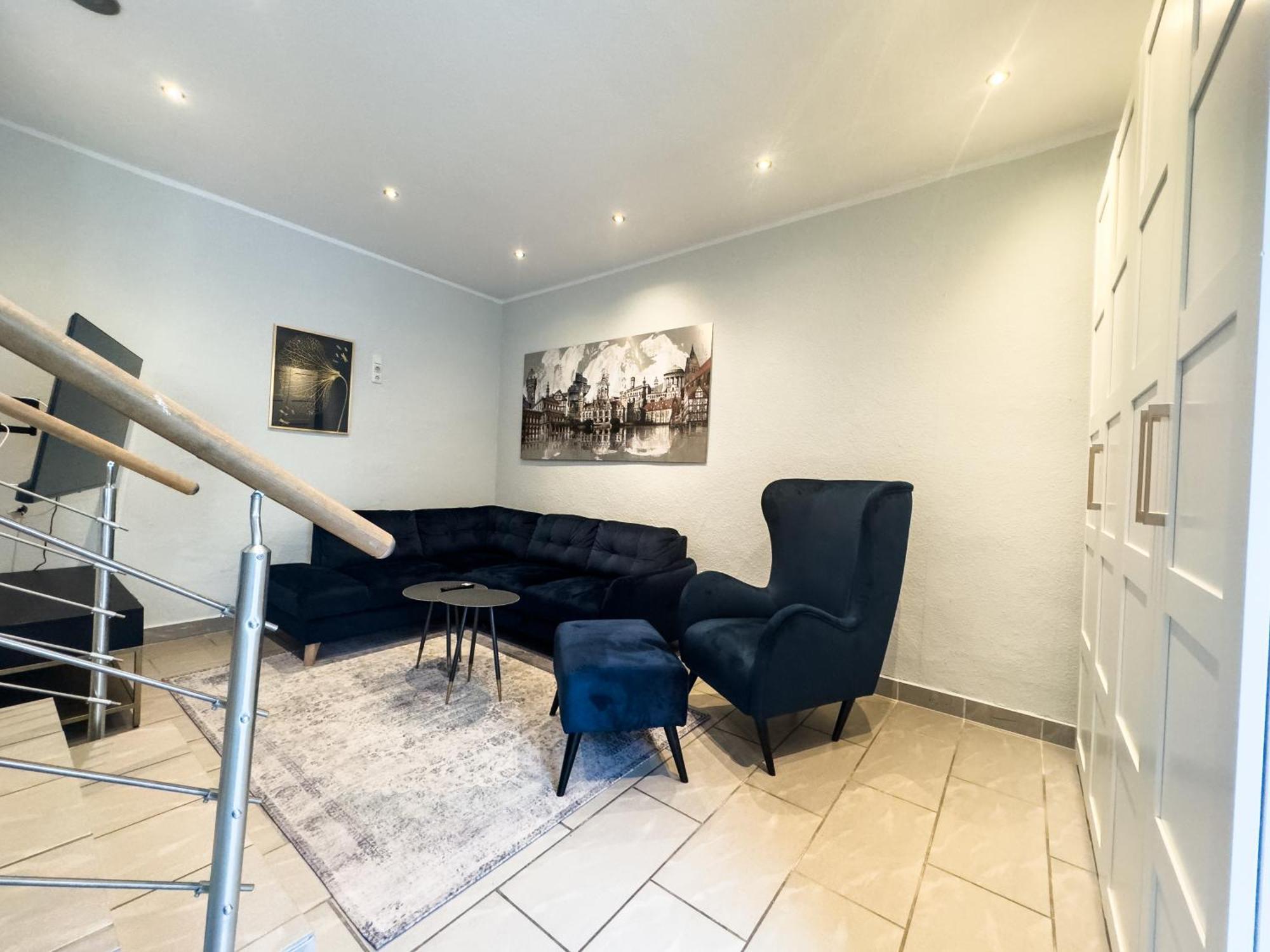 Apartment Citynah, Balkon, Grosse Kueche Und Garten *